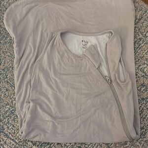 Gray Sleeveless Zip-Up Top